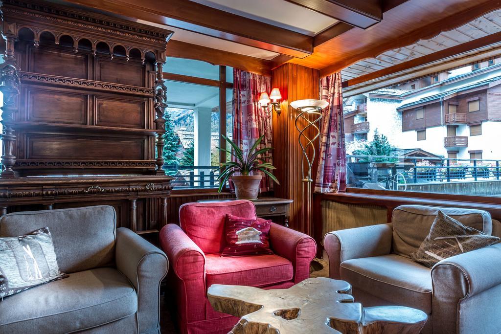 Les Cretes Blanches Hotel Val-d'Isere Exterior photo