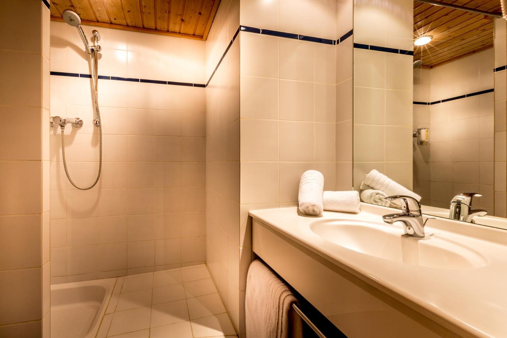 Les Cretes Blanches Hotel Val-d'Isere Exterior photo