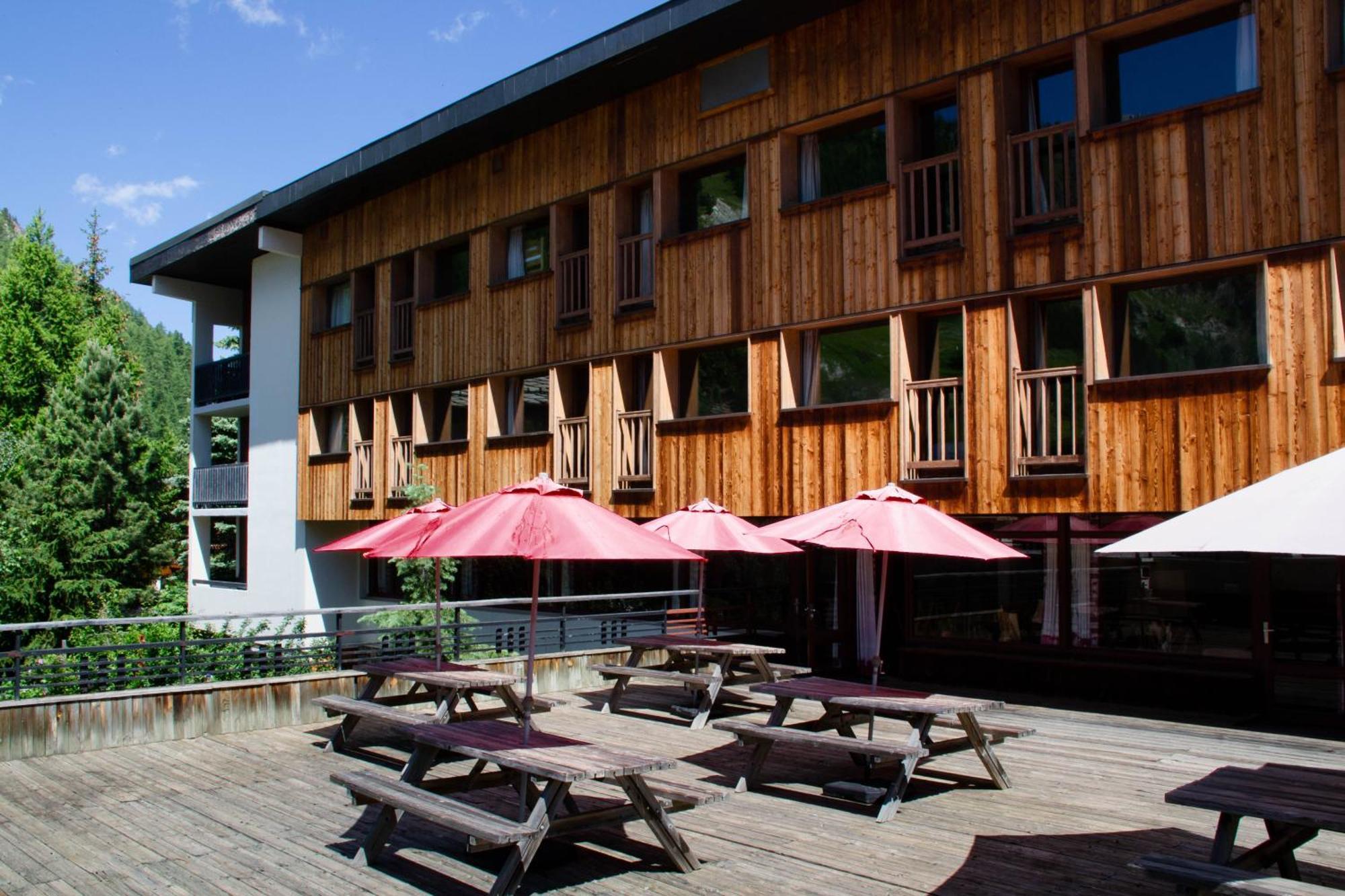 Les Cretes Blanches Hotel Val-d'Isere Exterior photo