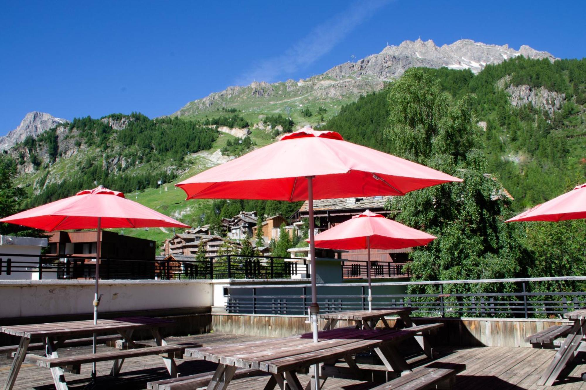 Les Cretes Blanches Hotel Val-d'Isere Exterior photo