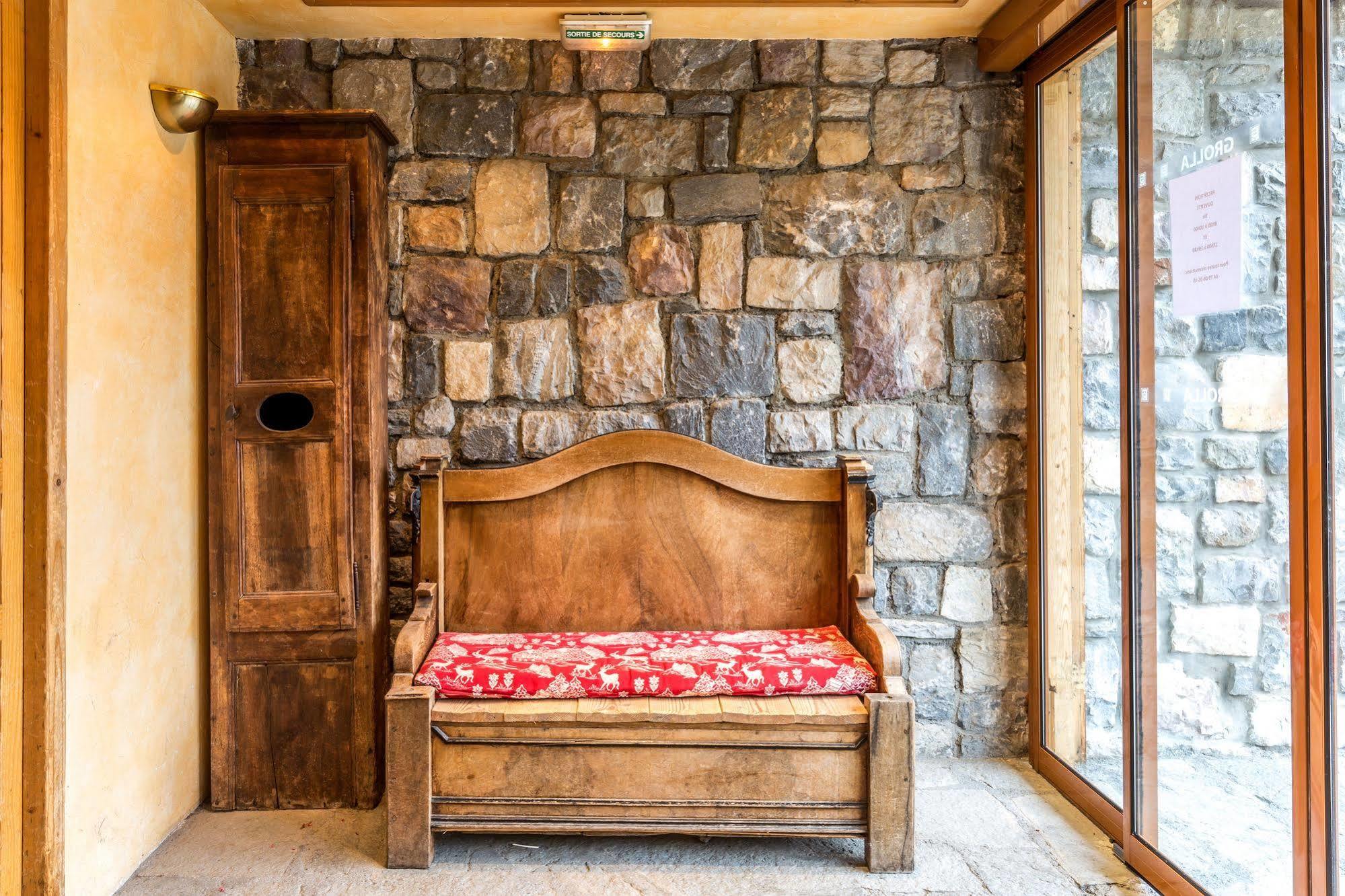 Les Cretes Blanches Hotel Val-d'Isere Exterior photo